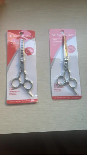 Tesoura de cabelo para barbeiros
