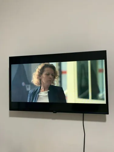 Tv LG Smart 32 900$