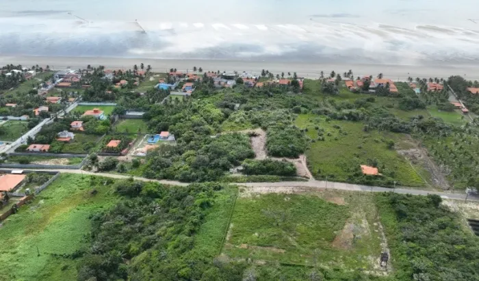 5.700 m2 em PANAQUATIRA ( SÀO JOSÉ DE RIBAMAR) por 220.000,00