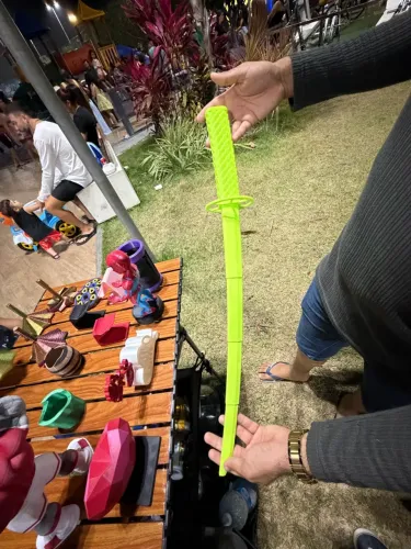 Katana decorativa Brinquedo