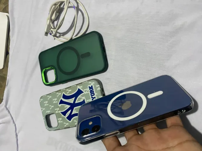iPhone 12 - 64gb azul 