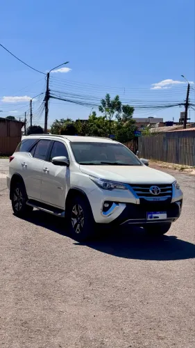 Toyota Hilux SW4 SRX 4X4 2.8 TDI 16V Dies. Aut. 2018