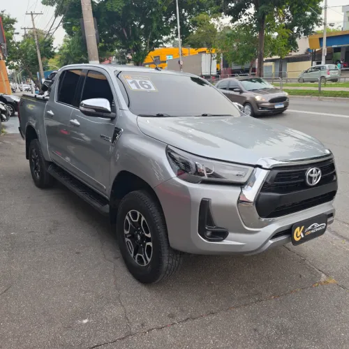 Toyota Hilux CD SRV 4X4 2.8 TDI Diesel Aut. 2016