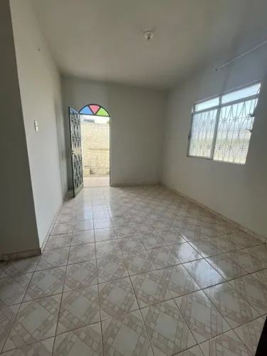 Alugo Casa 2 Quartos| Vila Regina Região Central