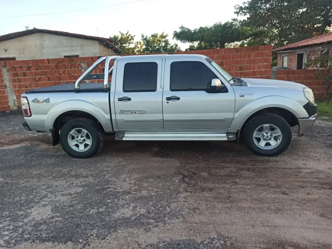 Ford Ranger XLT 3.0 PSE 163cv 4X2 CD TB Dies. 2011