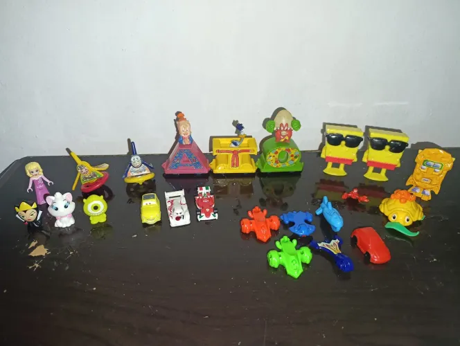 Lote de miniaturas diversas