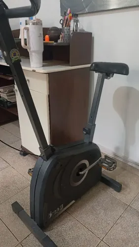 Doação - Bicicleta Ergométrica Dreams - ler todo o anúncio