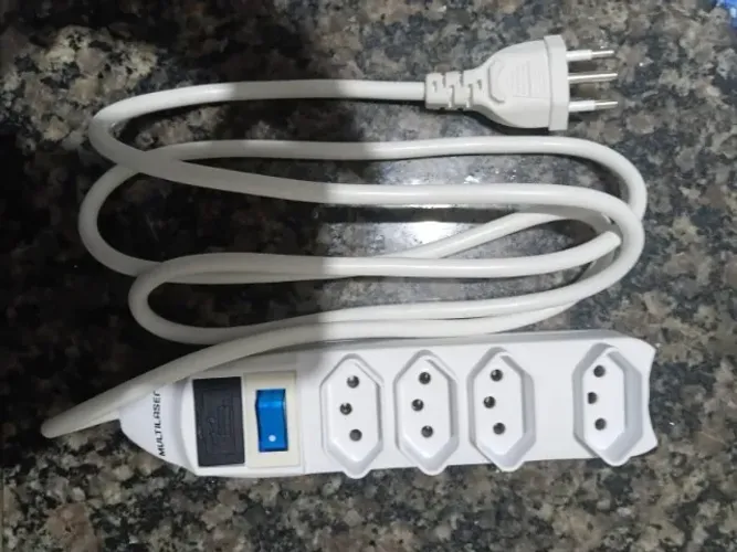 Régua Extensora 4 tomadas
