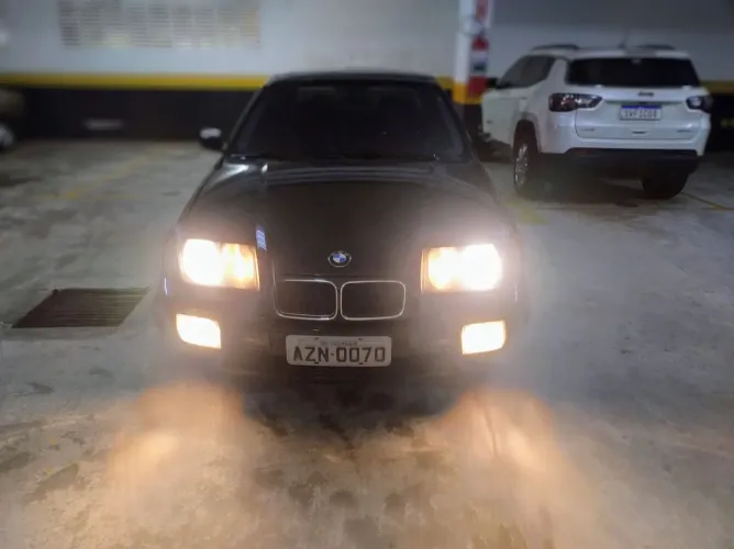 BMW 328I /IA (modelo Antigo) 1996