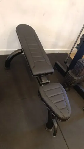 BANCO REGULAVEL SHED FITNESS NOVO.
