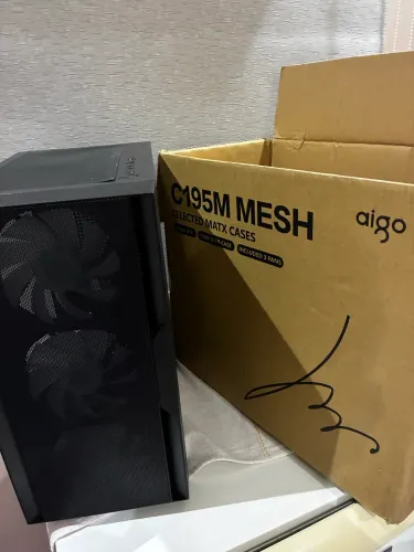 Gabinete C195 Mesh ( 3 fans frontal)