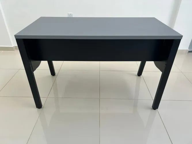 MESA PARA ESCRITÓRIO