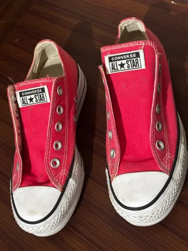 Tênis Feminino Converse Chucky Taylor All Star 