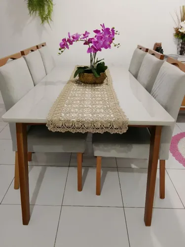 Mesa de 6 cadeiras