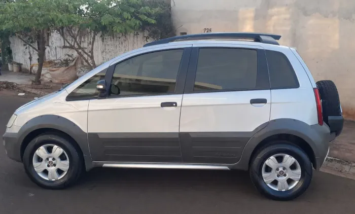 Fiat Idea Advent./ Adv.locker 1.8 MPI Flex 5P 2010