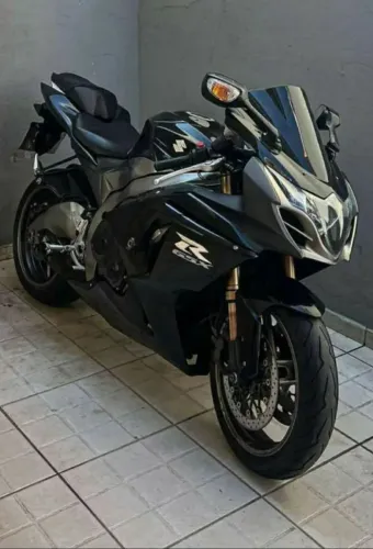Suzuki GSX R1000