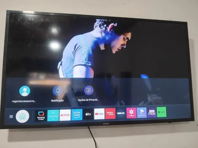 Tv 40"