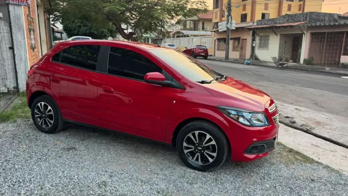 Chevrolet Onix Hatch LTZ 1.4 8V Flex Power Aut. 4P 2015
