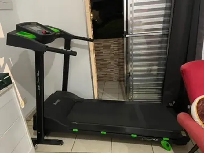 Esteira Dream Concept 2.5 até 130kg Motor 2,5 Hpm Bivol