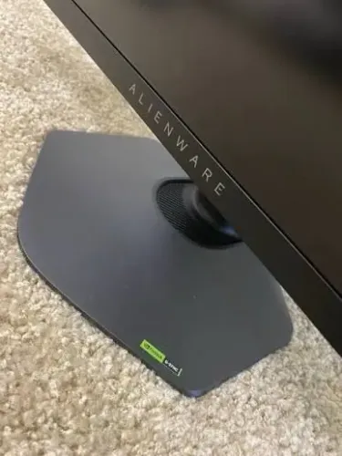 Vendo este Monitor Alienware 180hz QHD 27" - AW2724DM