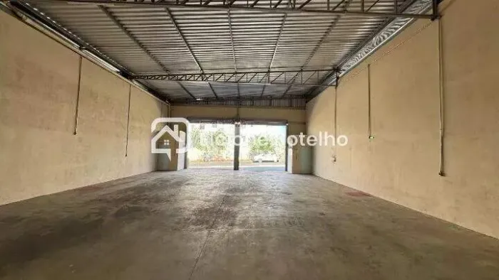 Galpão Comercial para Aluguel no Shopping Park, Uberlândia/MG