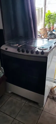 Fogão 6 bocas Brastemp