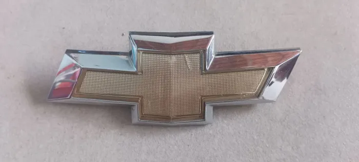Emblema chevrolet 2016 