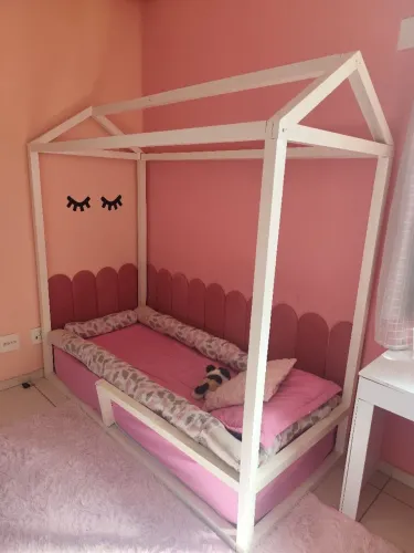 Cama montessoriana