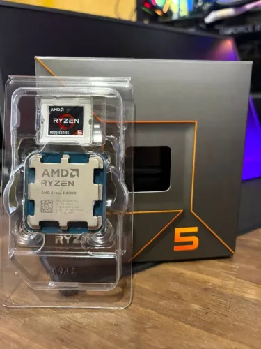 CPU Ryzen 5 8500G - Na garantia.