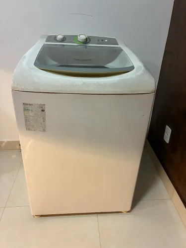 MÁQUINA DE LAVAR USADA