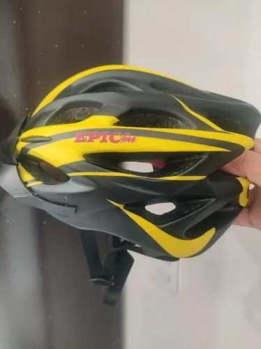 Capacete  tamanho P semi-novo