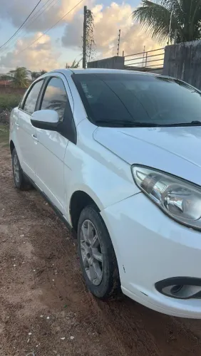 Fiat Grand Siena Tetrafuel 1.4 EVO F. Flex 8V 2014