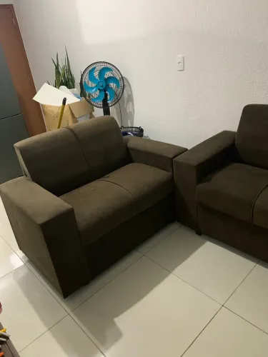 Vendo sofá 2/3 lugar