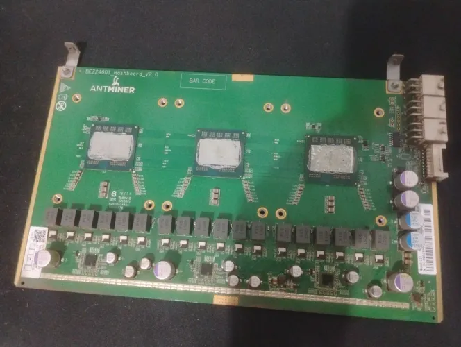 Hashboard V2.0 da Antminer BEZ24601