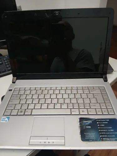 Notebook para retirada de peças.