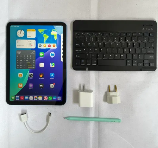 iPad 10ª Geração 10.9 Azul + Caneta + Teclado Bluetooth + Capa flip