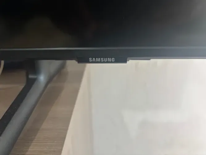 Smart TV 65" 4K Samsung 65U8600F Crystal HDR Tizen Alexa e Xbox Gaming