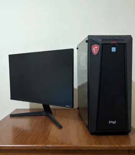 PC Gamer com monitor Gamer - Roda de tudo