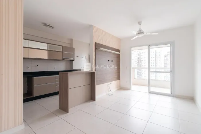 Apartamento em Campinas - São José, SC
