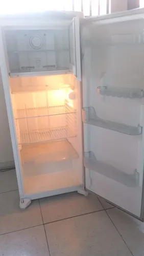 Geladeira funcionando perfeitamente
