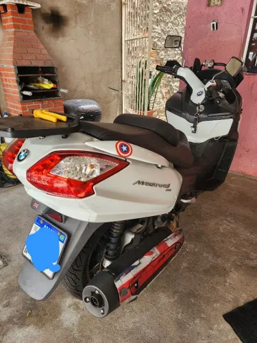 Dafra maxsym 400i branca  (leia a descrição)