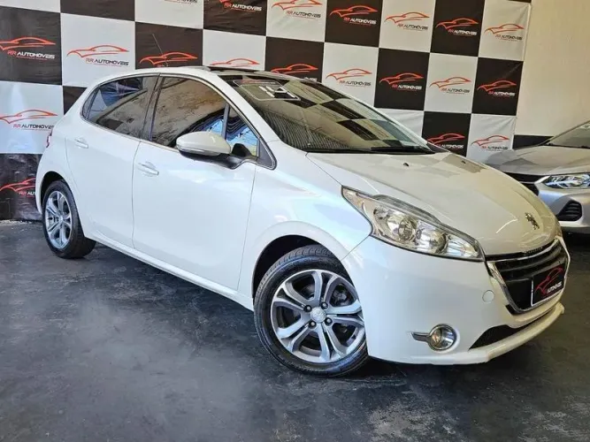 Peugeot 208 Griffe 1.6 Flex 16V 5P Aut. 2014