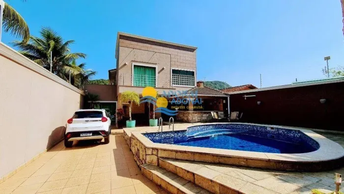 Casa beira-mar com varanda gourmet  Guaiúba  Guarujá