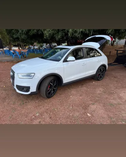 Audi Q3 2.0 TFSI Quat. 211/220cv S-tronic 5P 2013