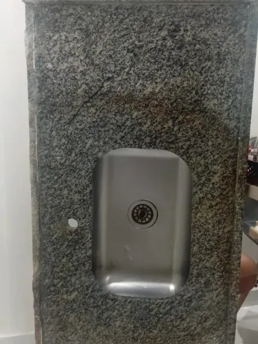 Vendo essa pia incrível