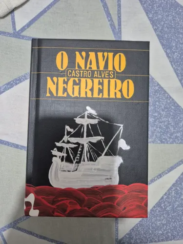 Livro O Navio Negreiro - Castro Alves