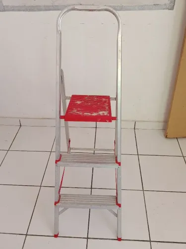 Escada Dobrável Alumínio 3 Andares