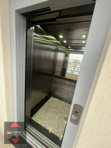 Apartamento à venda 38m² em condomínio com elevador - Cid Patriarca