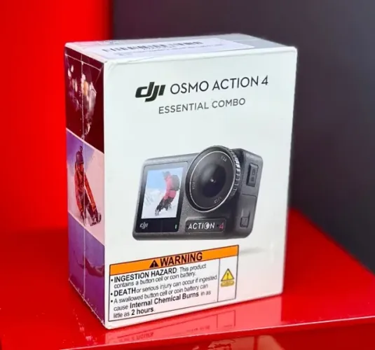 DJI Camera Osmo Action 4 - Essential Combo - Produto Novo e Lacrado