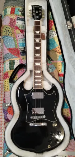 Guitarra Gibson SG Standard Made in USA Ano 2010 com Case Original
